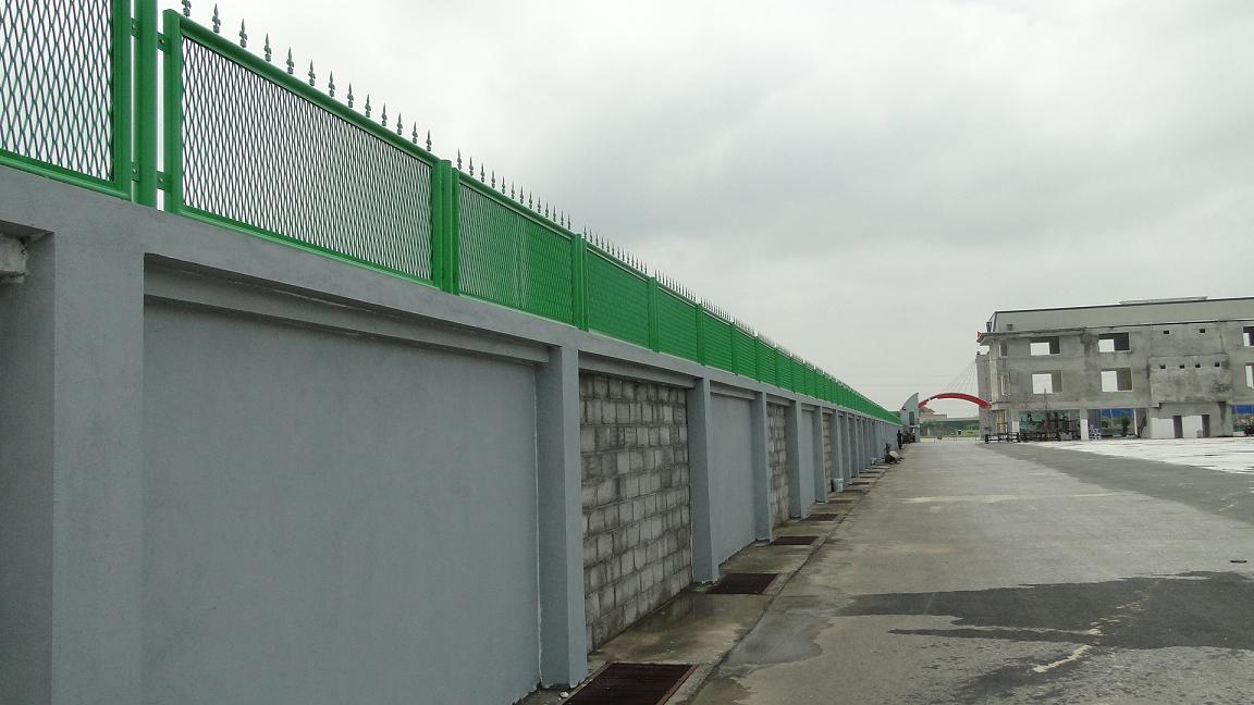 hàng rào khung lưới hàn chập